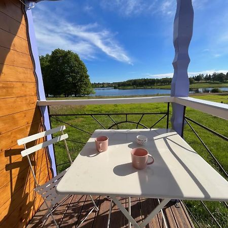 Les Logements Insolites De La Base Nautique Verneuil  Екстериор снимка
